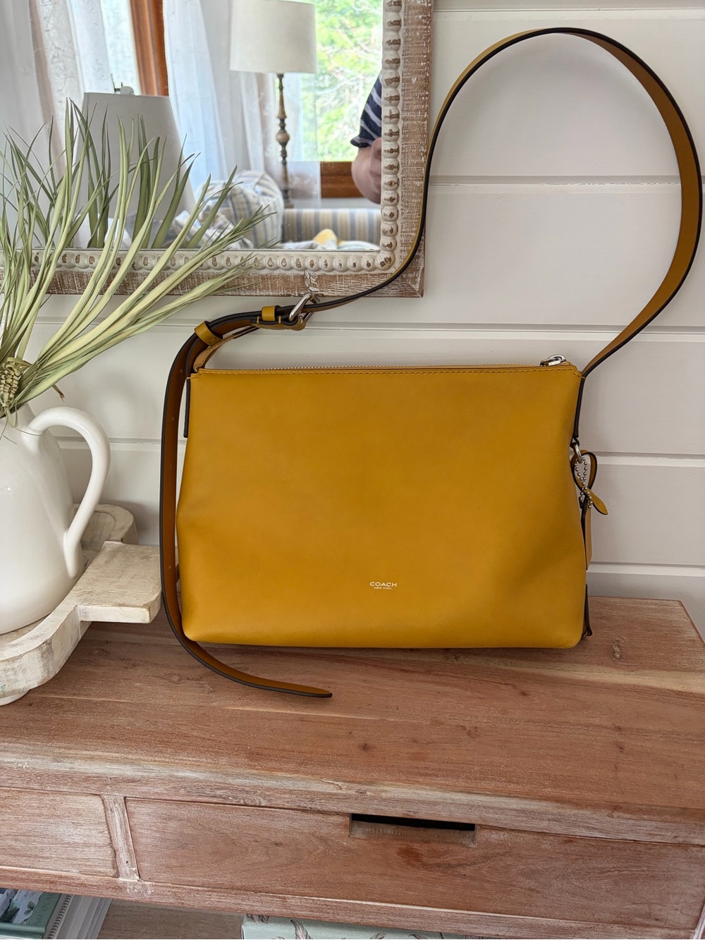 Coach Mott Messenger Bag 33 in Honeycomb